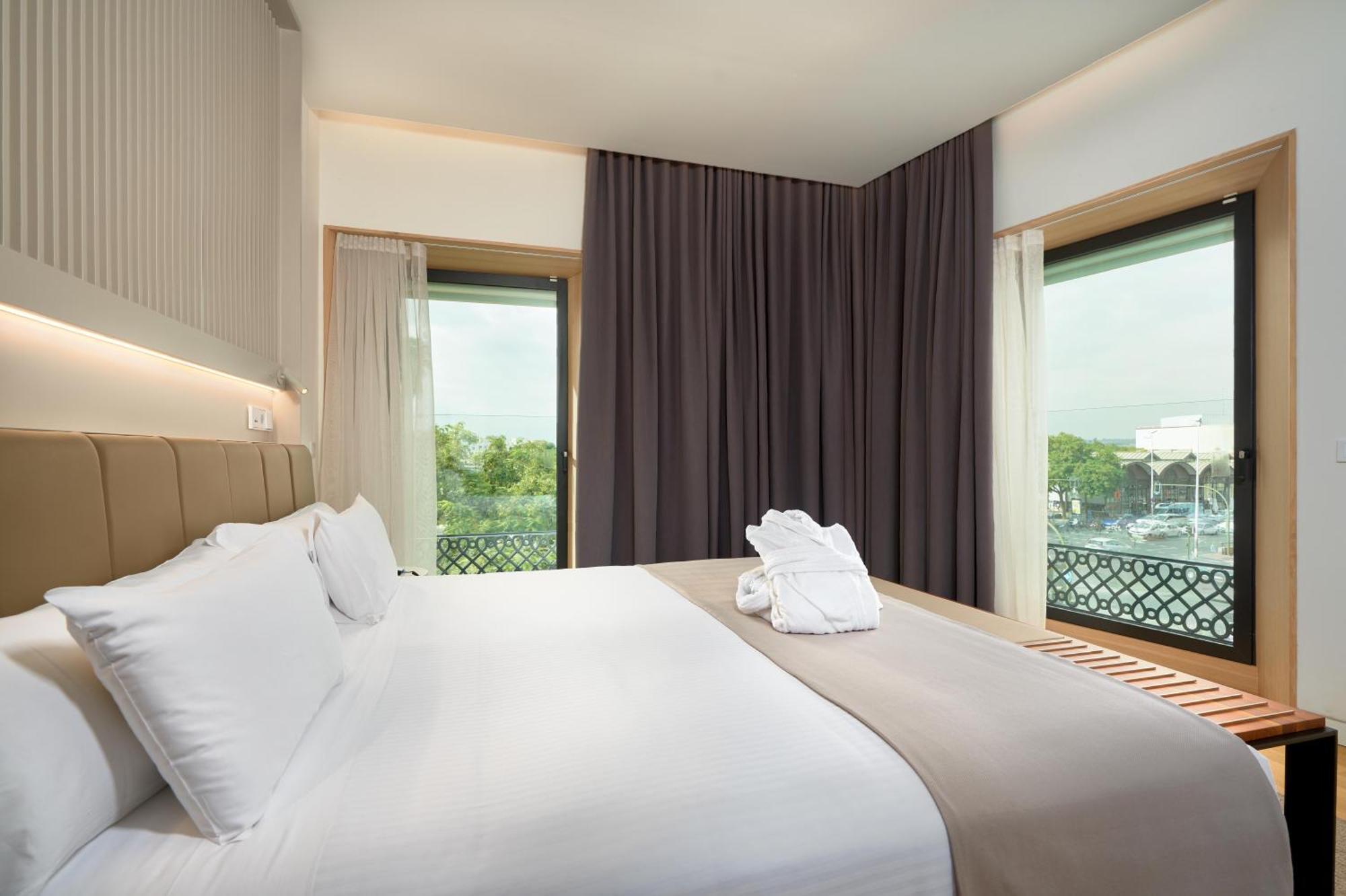 Hotel Kivir Севілья Екстер'єр фото