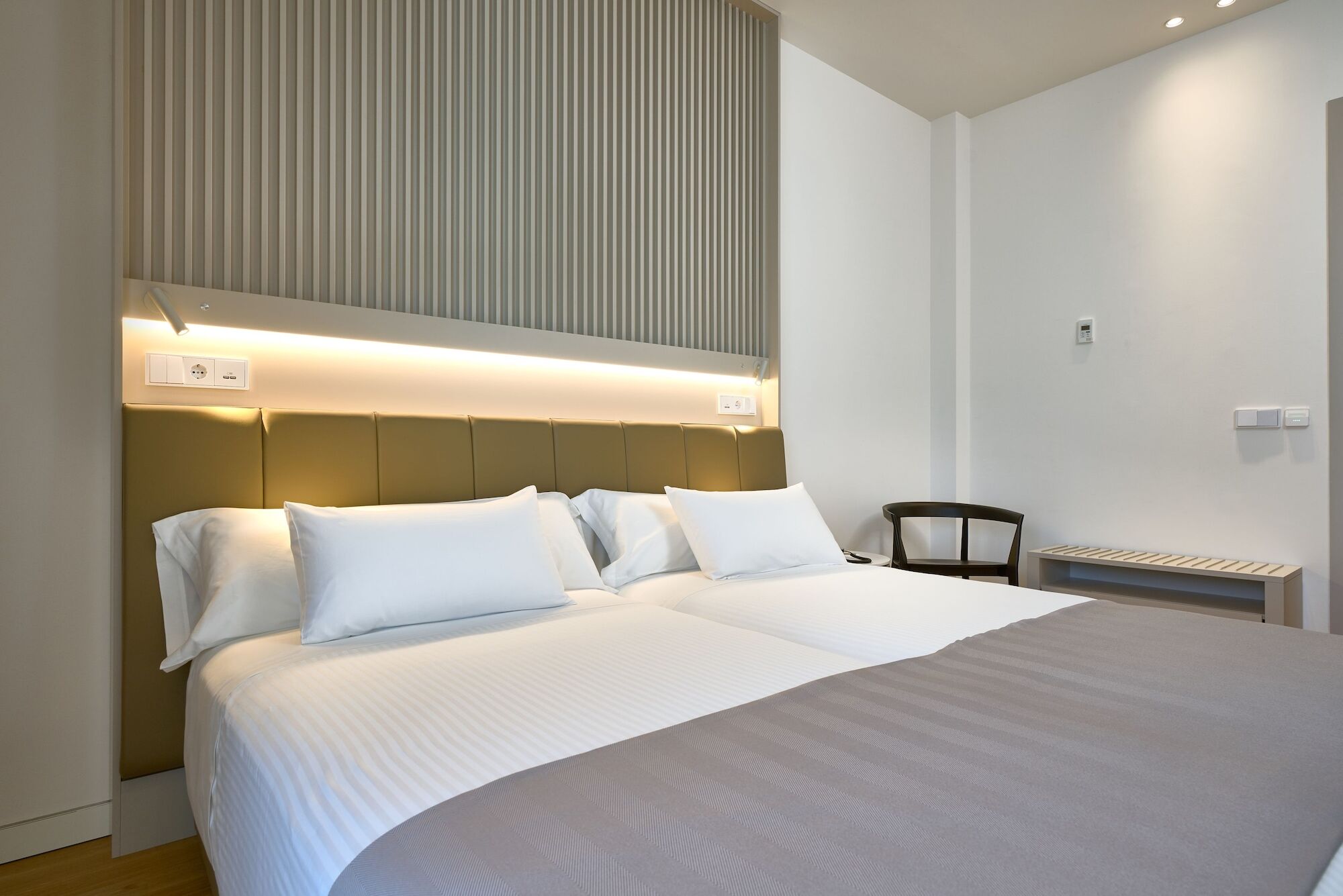 Hotel Kivir Севілья Екстер'єр фото
